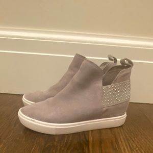 Steve Madden gray sneakers size 7-worn once